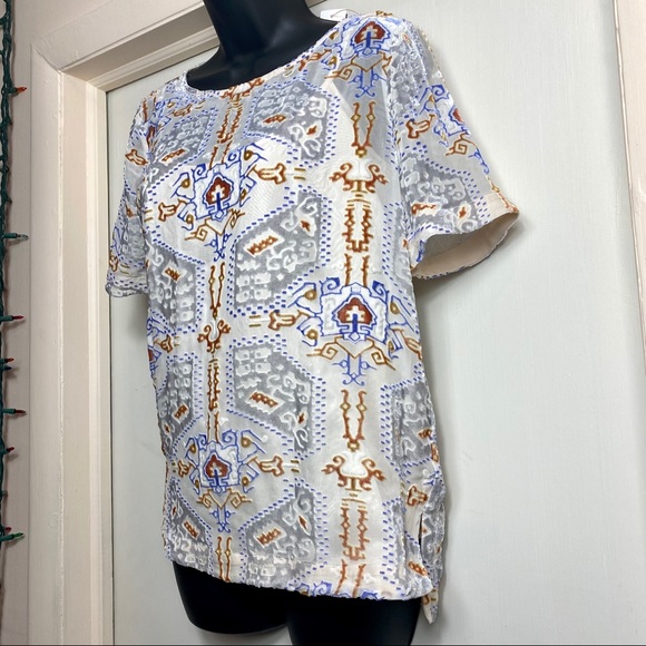 Sundance Velvet Geometric Short Sleeve Top - Picture 3 of 10